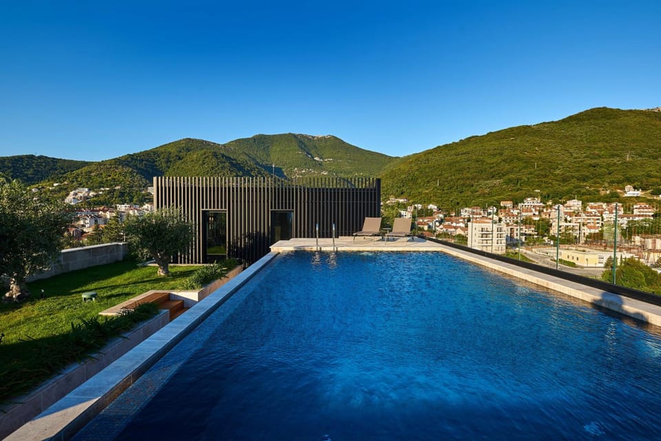 Boutique Hotel Porto Palace Hotel in Kotor Municipality