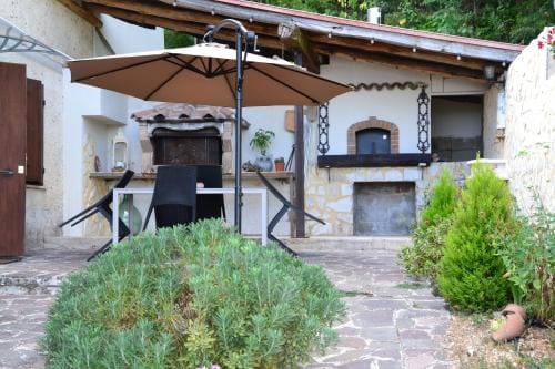 CASA VACANZE - LA CASINA DI LALLA - Greccio Hotel in Umbria