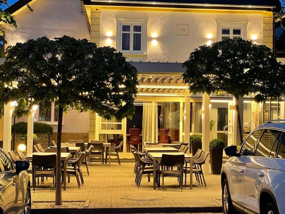 Hotel-Gasthof Huttensteinach Hotel in Thuringia, Germany
