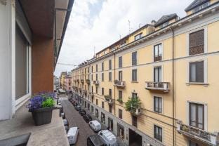 S. Marco - Bright & Central 1BDR with Balcony in Brera Hotel in Milan