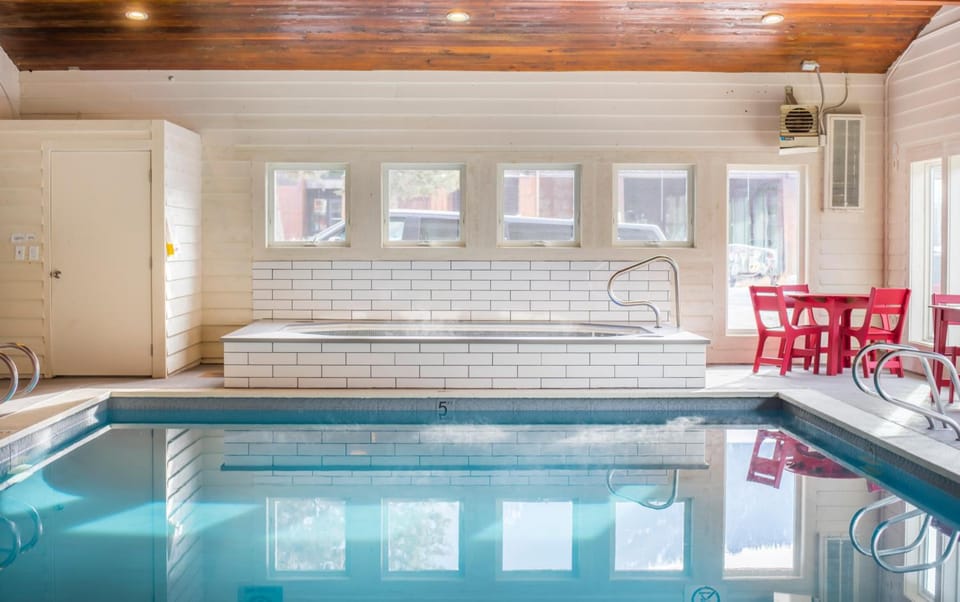 Hot tub