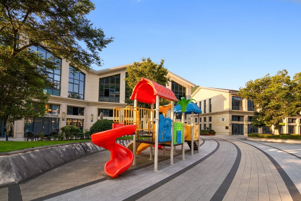Qiandao Lake Hairuisen Hotel (High-speed Railway Station) Hotel in Hangzhou