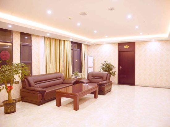 Zouzi Hotel (Nanjing Lishui Development Zone Automobile 4S Yuan Branch) Hotel in Nanjing