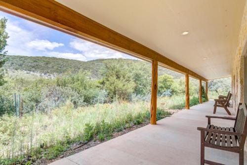 Roadrunner Canyon Ranch Hotel in Leakey