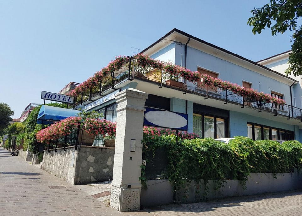 Primavera Hotel in Desenzano del Garda