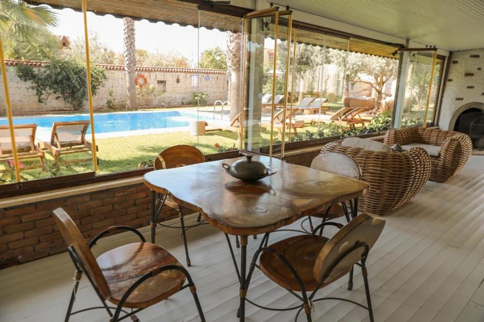Tash Mekan Alacatı Hotel in Alaçatı