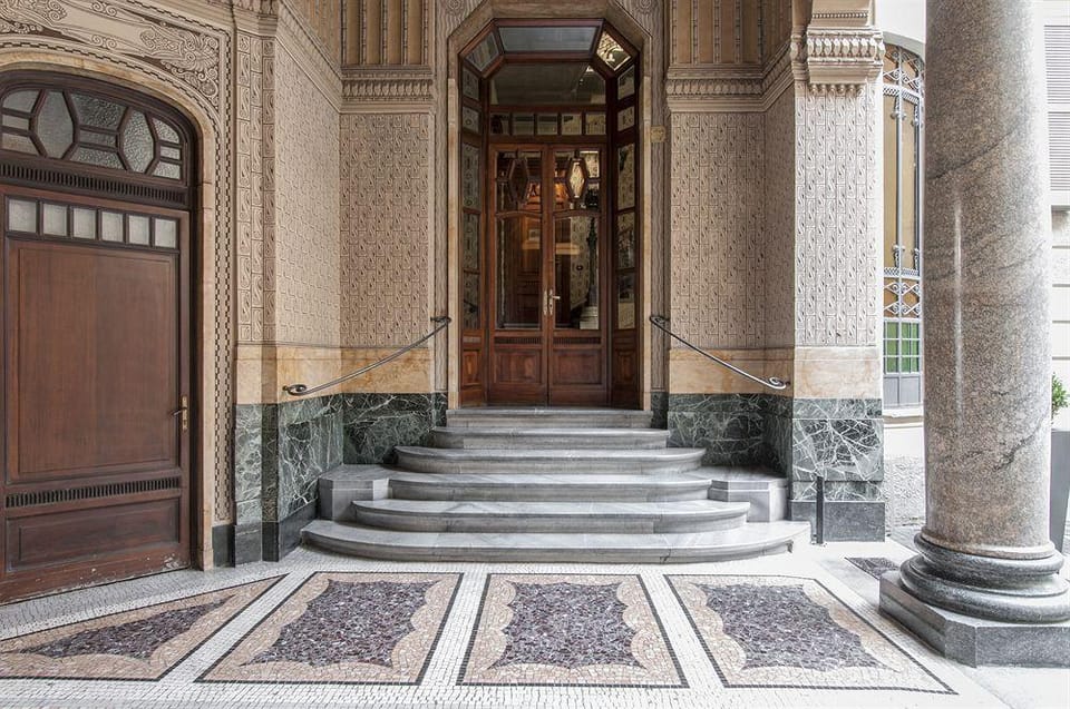 Milan Royal Suites Magenta & Luxury Apartments Hotel in Milan