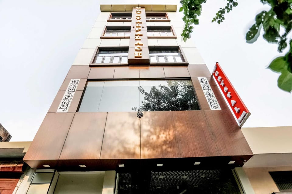 Collection O The Crystal Palace. Hotel in Delhi