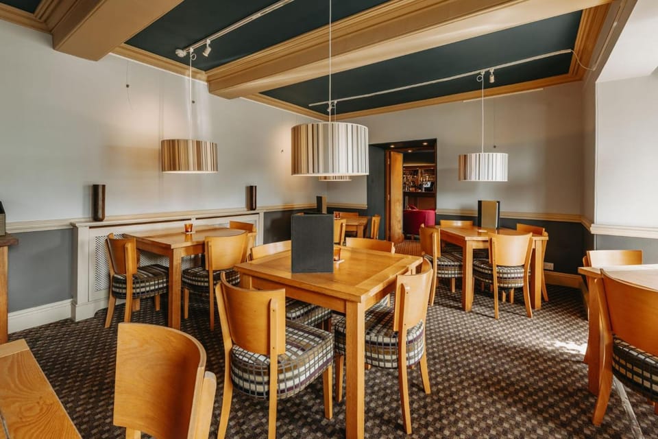Old Orleton Inn - Telford Hotel in Telford