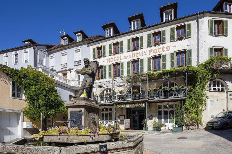 Hôtel des Deux Forts Hotel in Jura