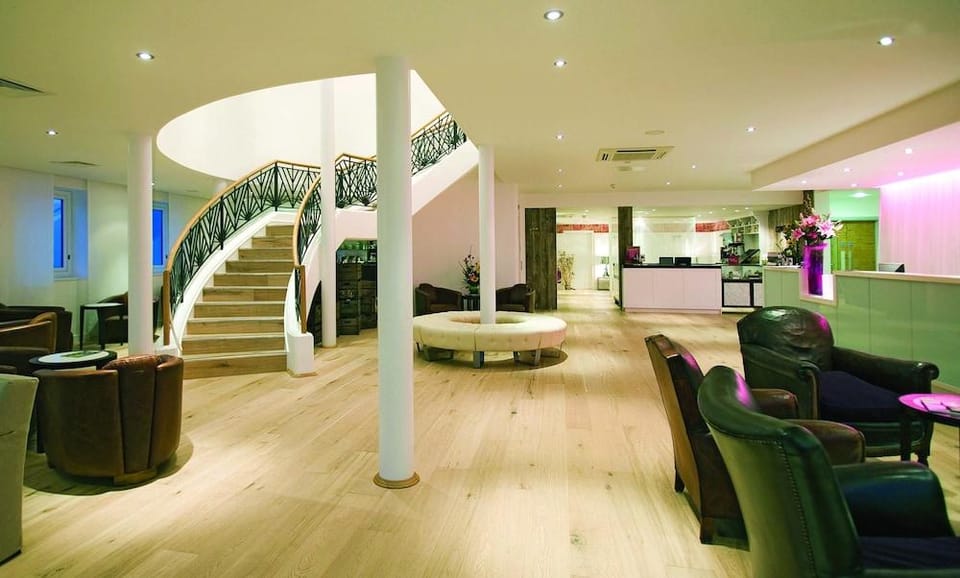 St Moritz Hotel Hotel in England