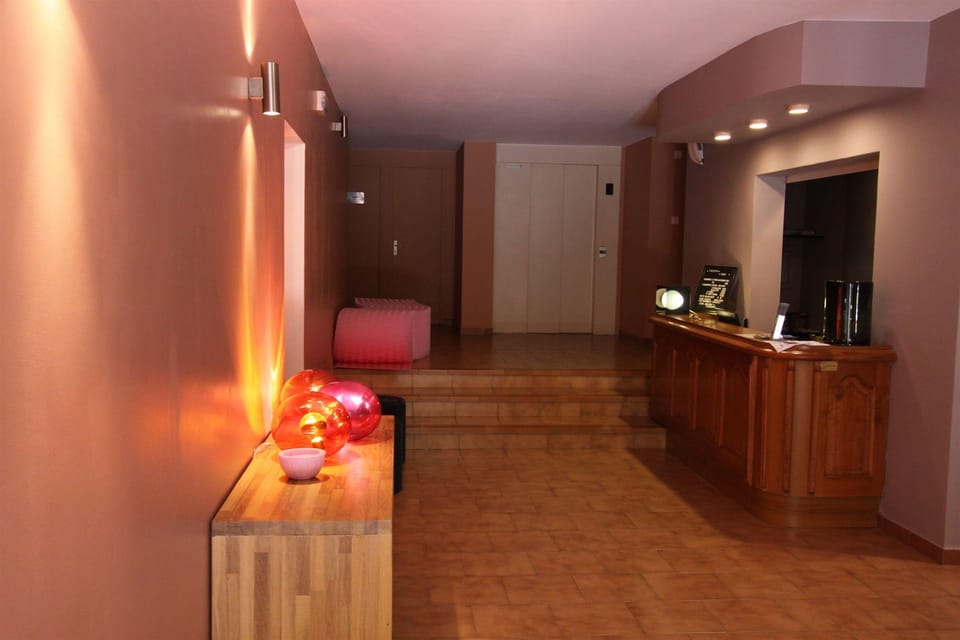Hotel le Lonca Hotel in Ota