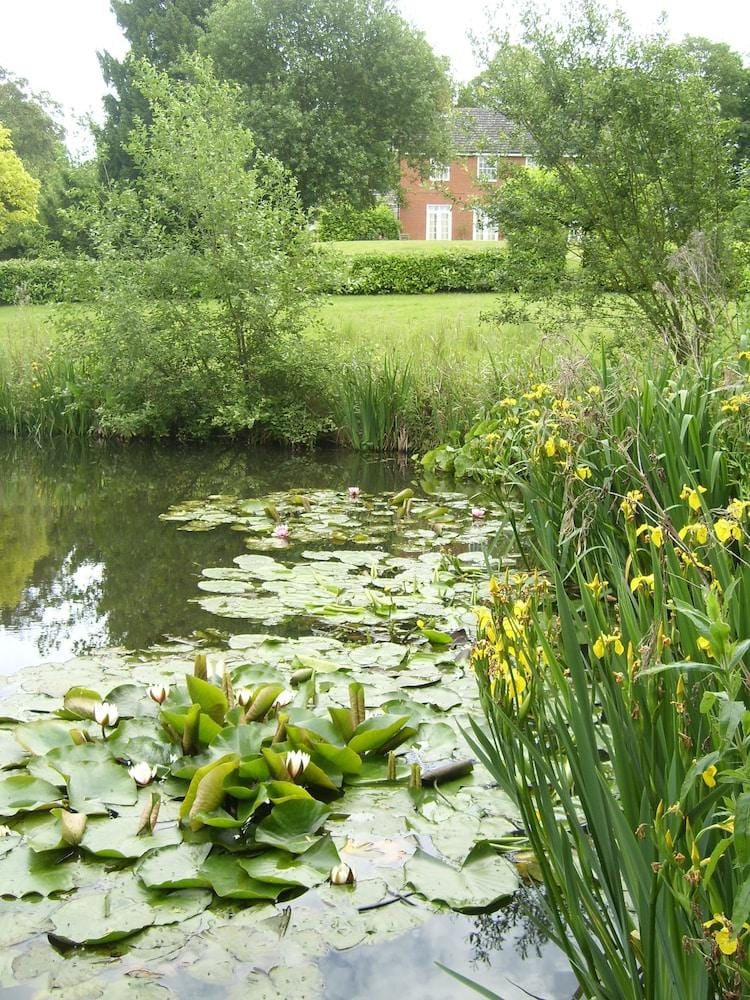 The Hall Farm B & B Hotel in Huntingdonshire District