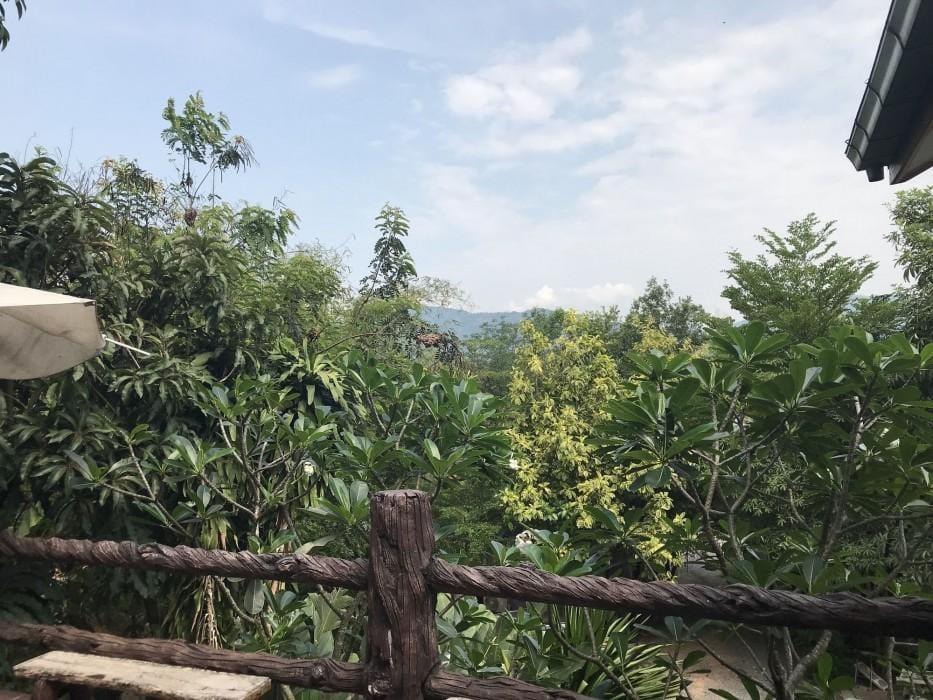 Ban Hlung Khao Adventure Hotel in Laos
