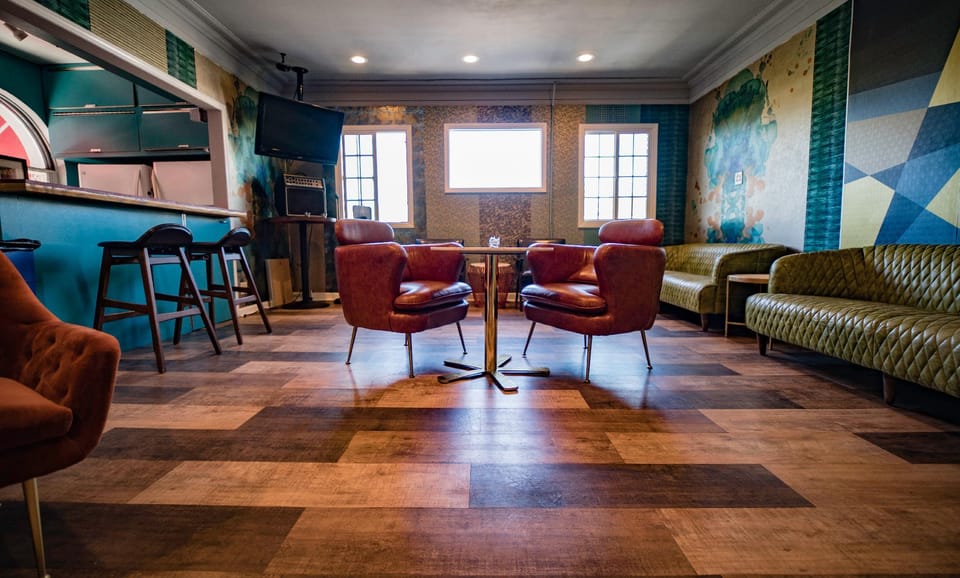 Bar/lounge