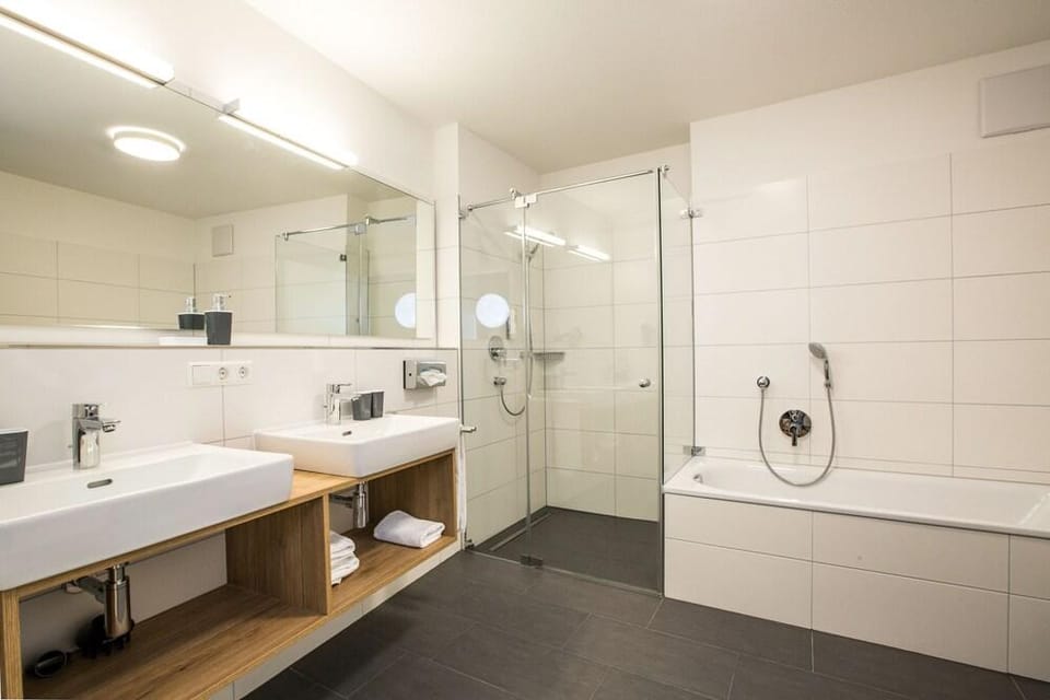 Ferienwohnung Säntis Hotel in Friedrichshafen