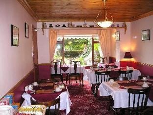 Mountain View Guesthouse Hotel in County Galway