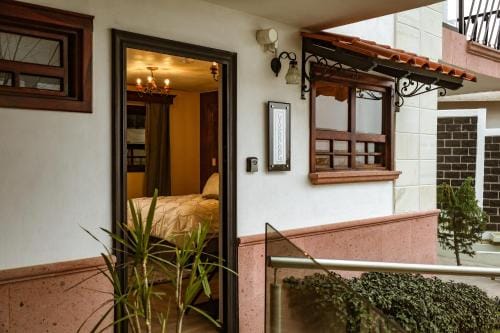 Hotel Royalingles Hotel in Hidalgo, Mexico