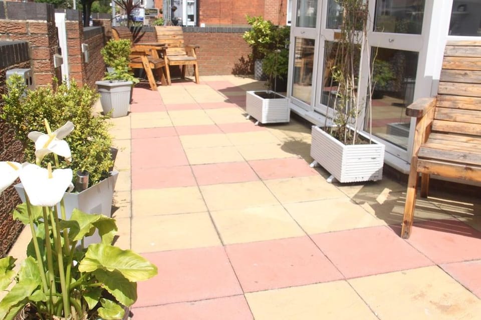 Serena Court Hotel Hotel in Skegness