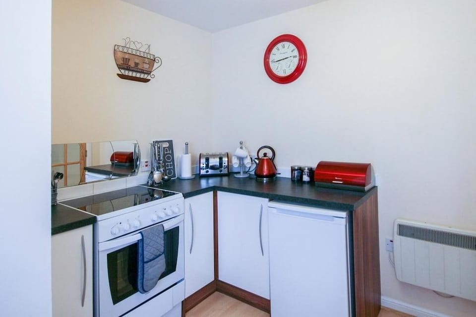 7 Varis Apartments Hotel in High Street