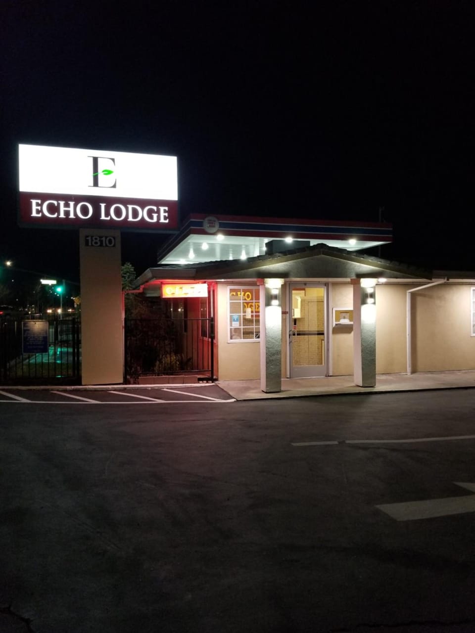Echo Lodge Motel in West Sacramento