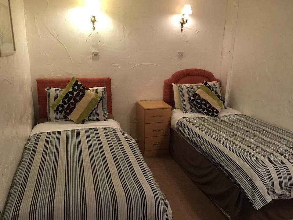 The Dragon Hotel and Restaurant Hotel in Betws-y-Coed