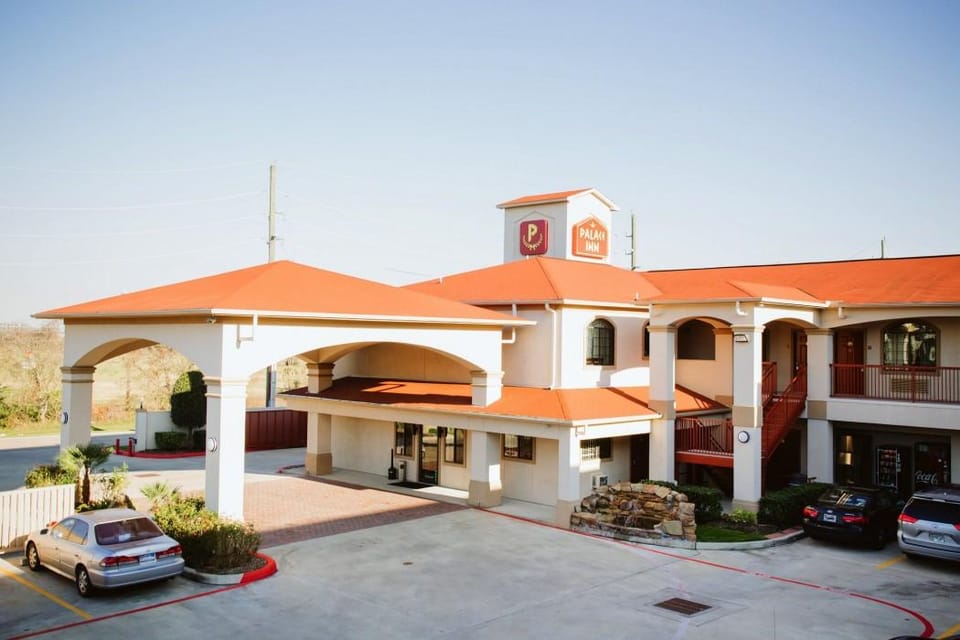 Palace Inn Copperfield Hotel in Cypress