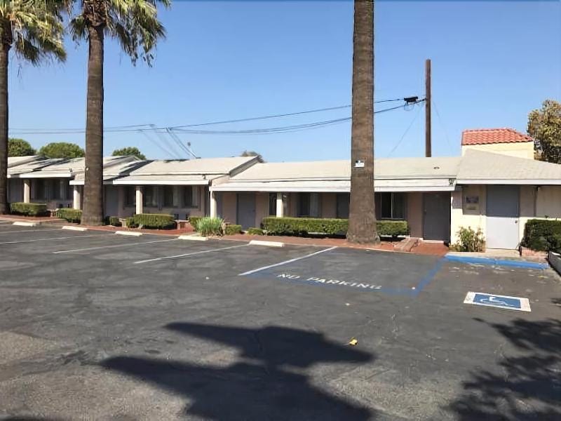 Pala Motel Hotel in Pomona