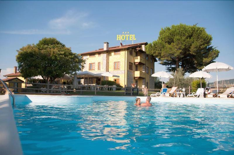 Tenuta La Lupa Country Hotel Hotel in Tuscany
