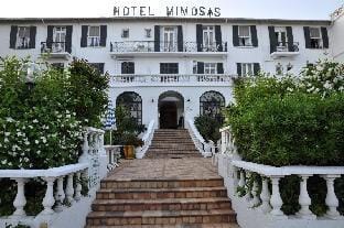 Hôtel des Mimosas Hotel in Antibes