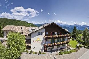 Hotel Saltus Hotel in Trentino-South Tyrol