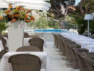 Aparthotel Miramare Hotel in Makarska