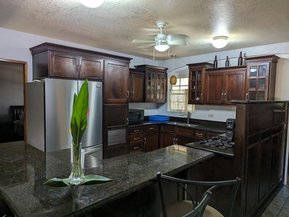 Caribbean Shores Bed & Breakfast Hotel in Hopkins