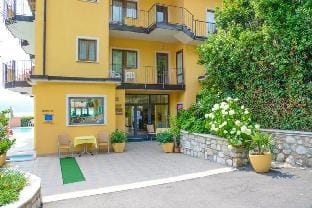 Hotel Piccolo Paradiso Hotel in Lake Garda