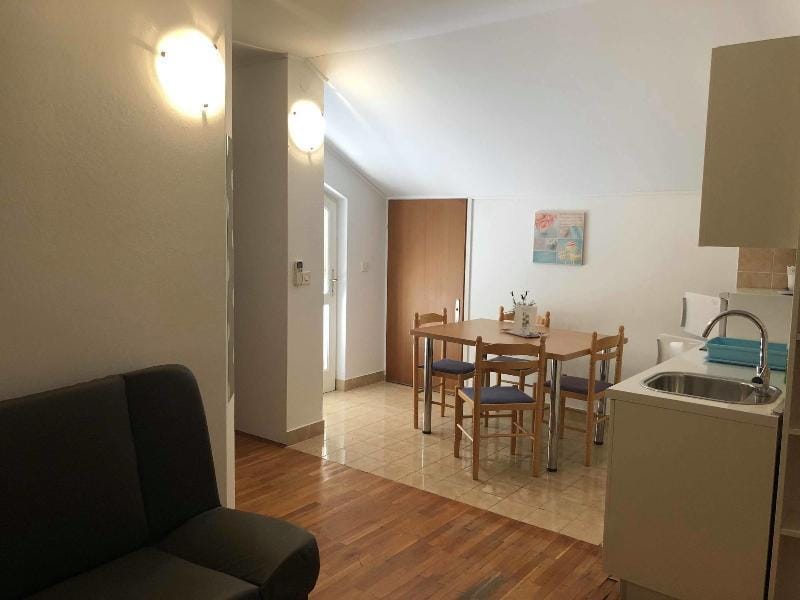 Apartmani Ana&Ita Hotel in Novalja