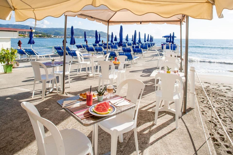 Hotel Moresco Hotel in Diano Marina