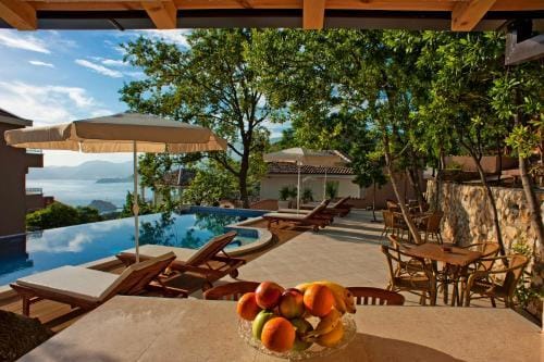 Guest House Harmonia Hotel in Sveti Stefan