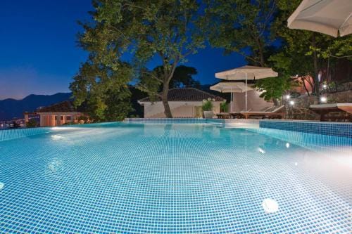 Guest House Harmonia Hotel in Sveti Stefan