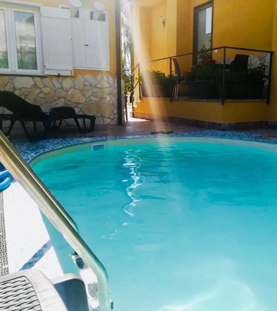 Beatrice Home B&B Hotel in Pompeii