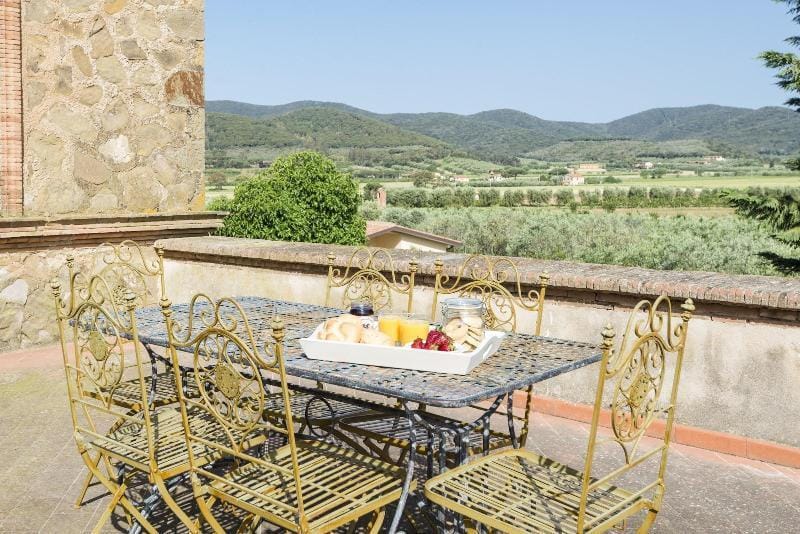 Fattoria Pian di Rocca Hotel in Tuscany