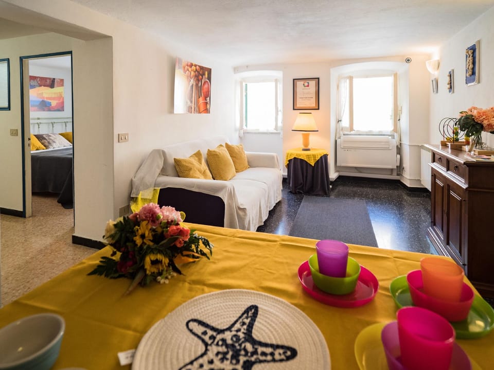 Mainetta Sea View Apartment Hotel in Vernazza
