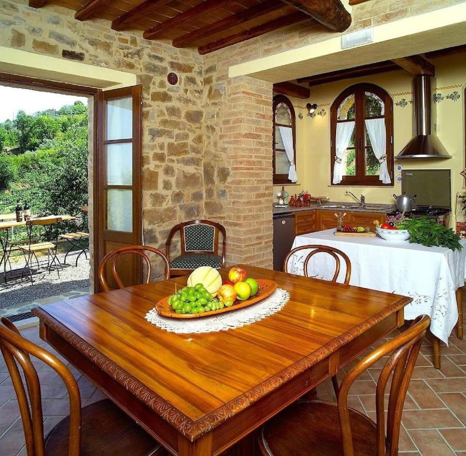 Agriturismo La casella Hotel in Montalcino