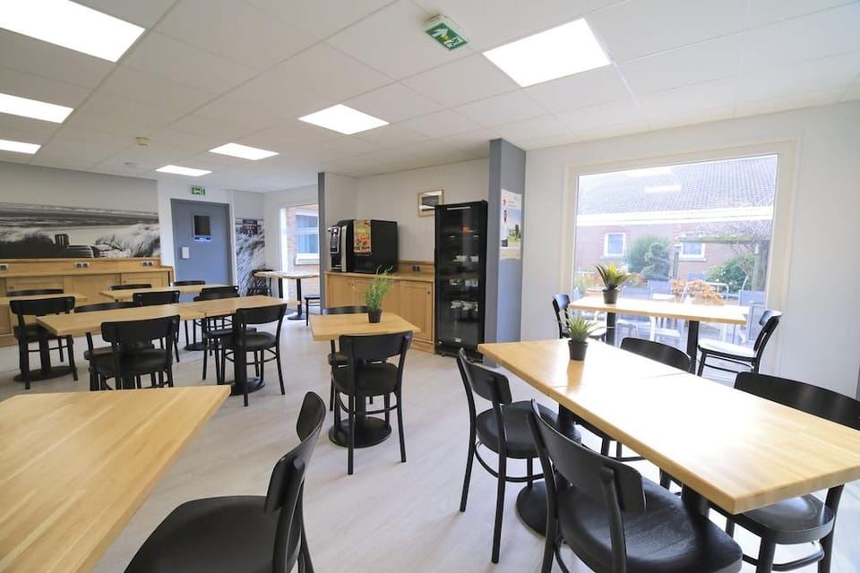 Brit Hotel Confort Le Polder Gravelines Hotel in Hauts-de-France