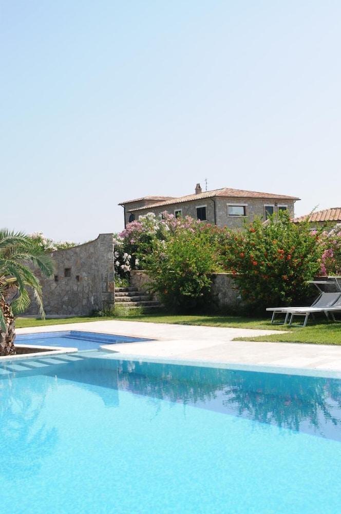 Agriturismo Le Ginestre Hotel in Lazio