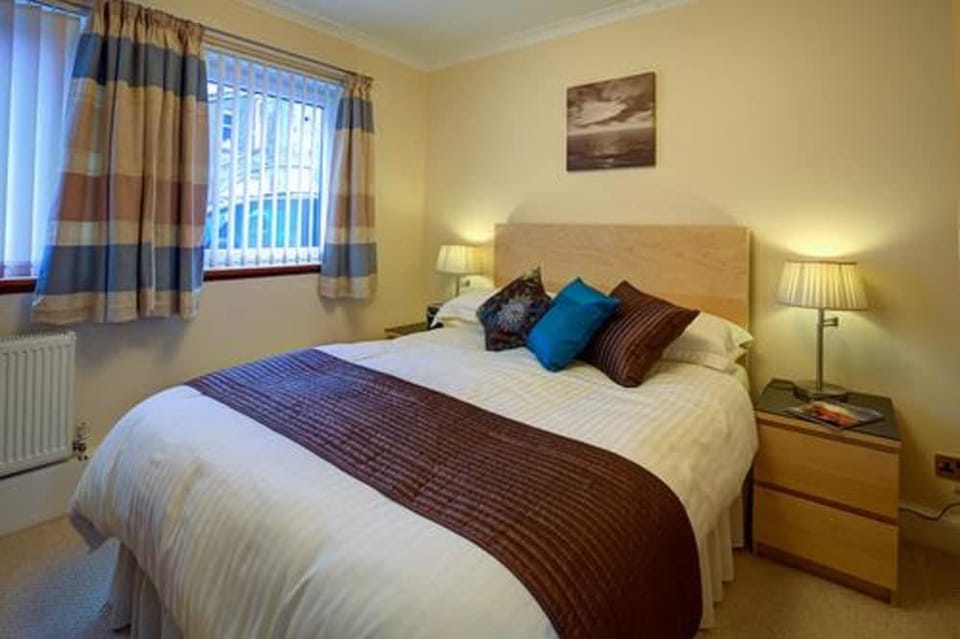 Cedars Guest House Hotel in Dunoon