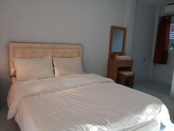 Rungrod Grand Hotel Hotel in Thailand