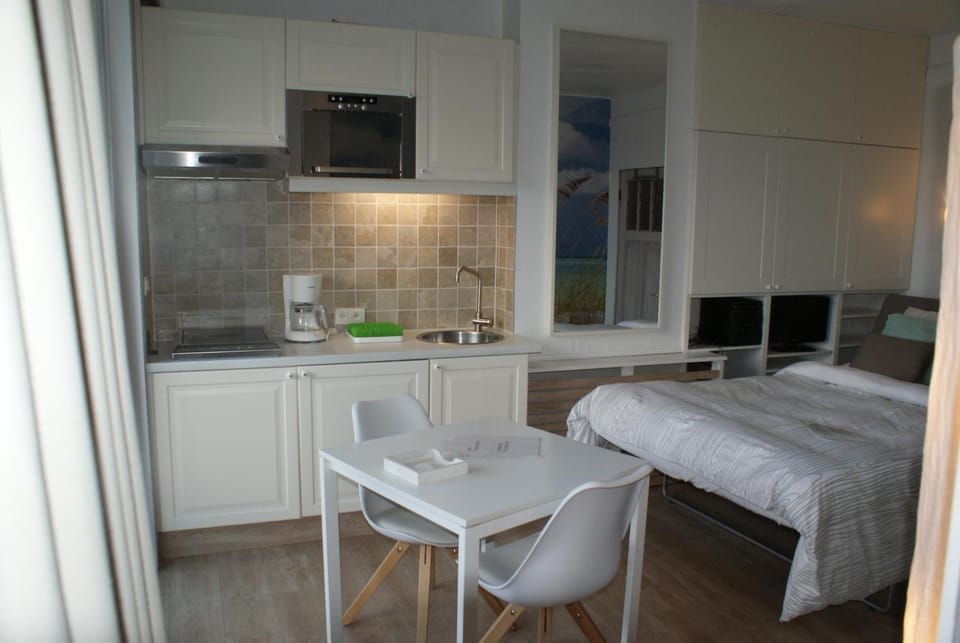 Studio Le Lavandou Hotel in De Panne