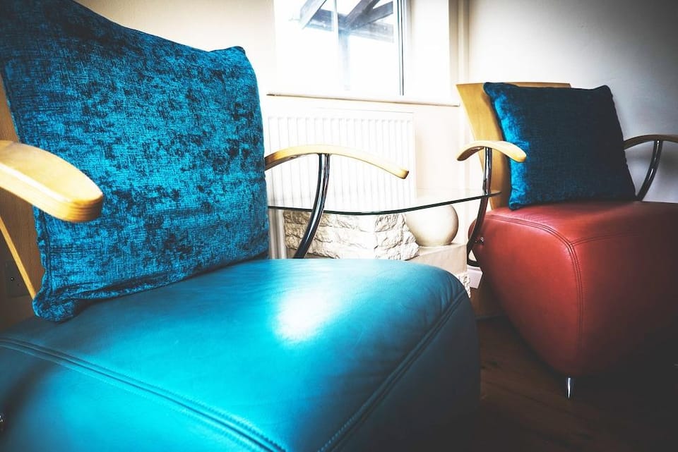 Waunwthan: B&B Suites Hotel in Wales