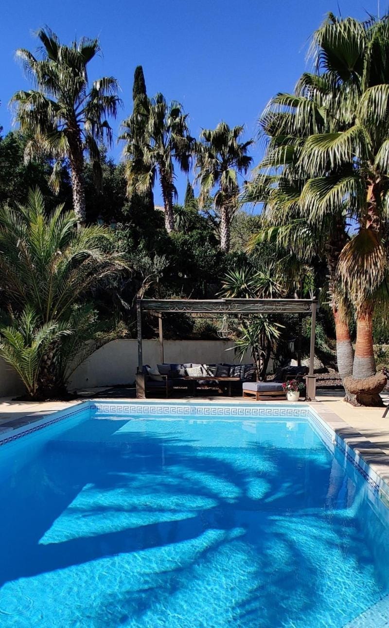 Maison Prestige Roberto Geissini Hotel in Cogolin