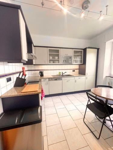 Berchem - Guest House Hotel in Luxembourg